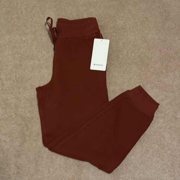 Lululemon Scuba HR Jogger - Picture 2 of 5